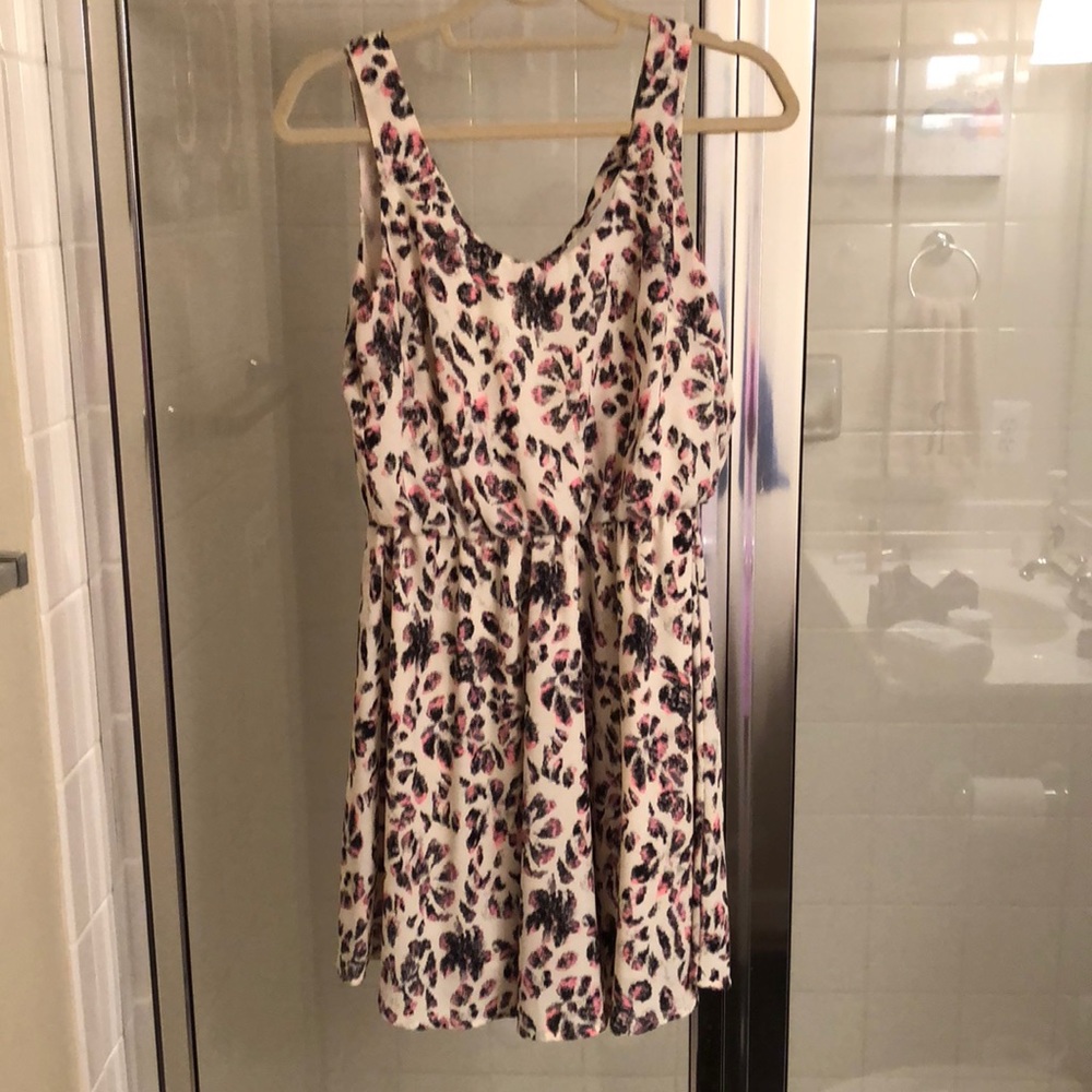 Lush patterned cute baby doll dress